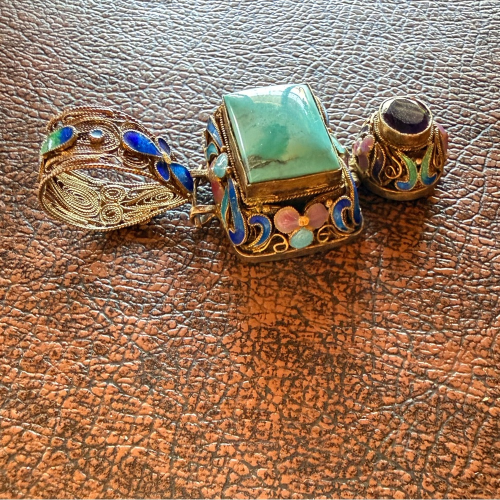 Gold-Tone Pendant Necklace with Turquoise and Amethyst Source Unknown - Picture 3 of 12